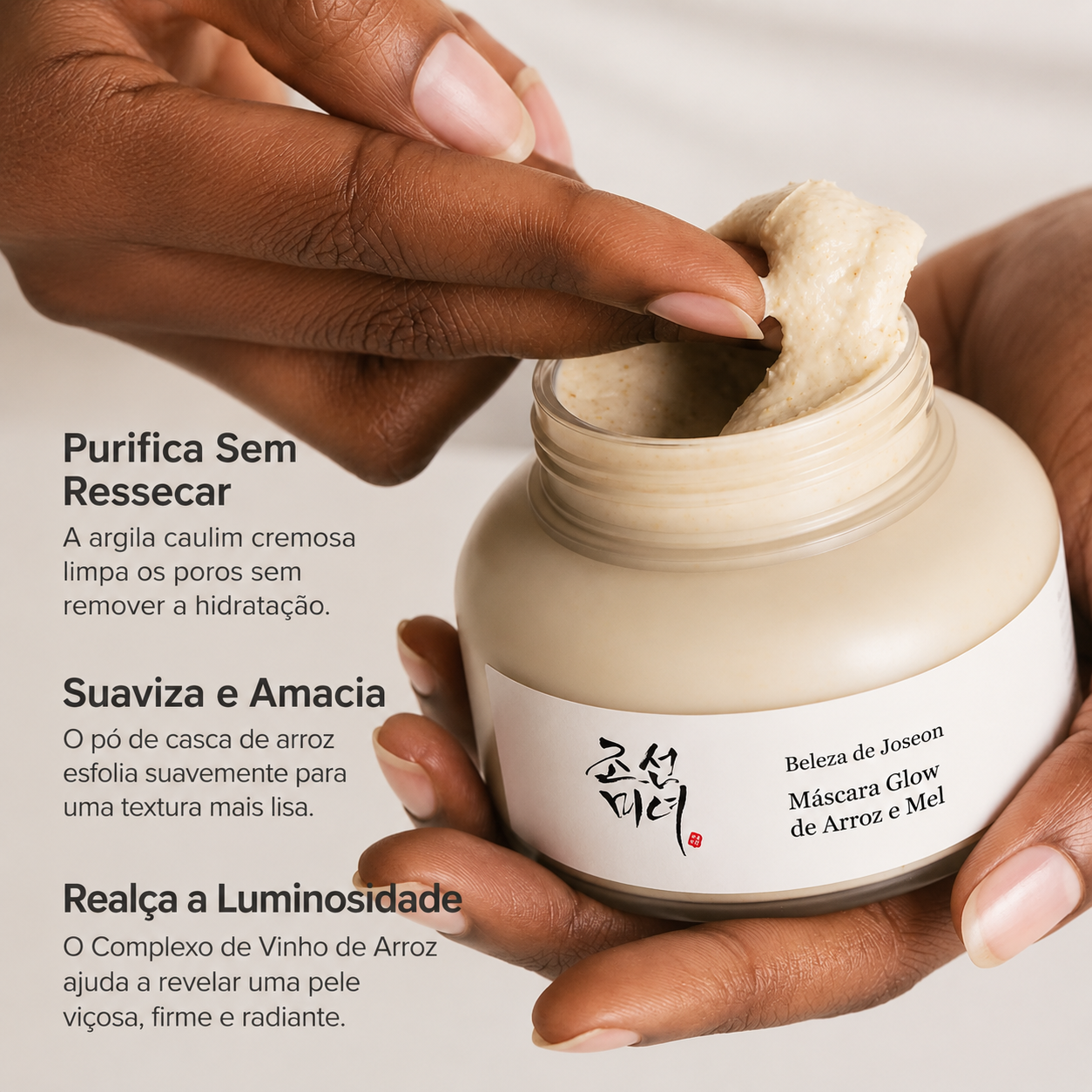 Máscara facial com mel e kaolin para limpeza dos poros