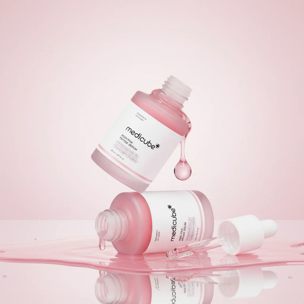 Sérum iluminador Medicube Pink Peptide com textura leve e rápida absorção para uso diário.