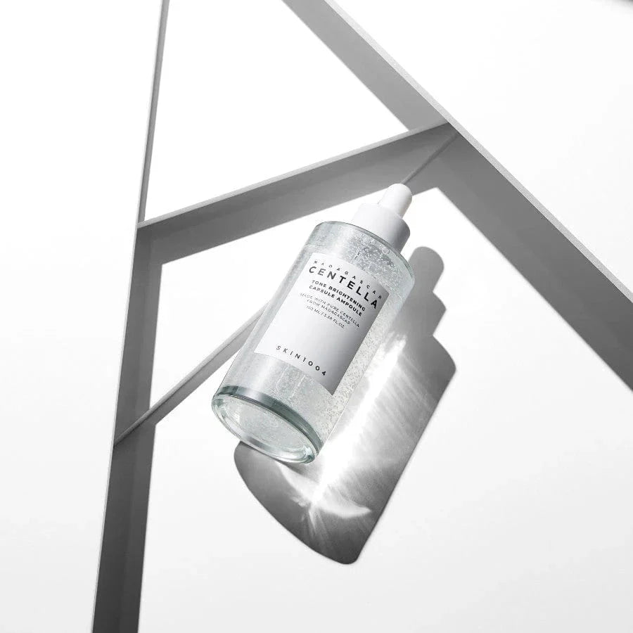Sérum iluminador com Madewhite e Centella Asiática