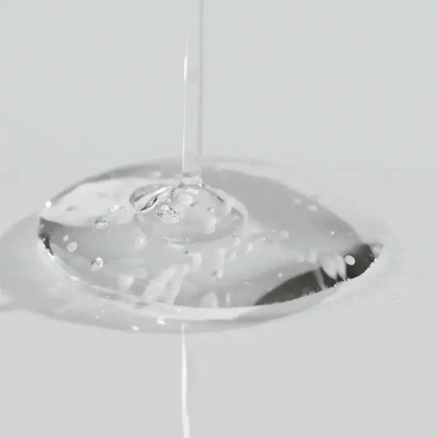 Sérum clareador com niacinamida e ácido tranexâmico